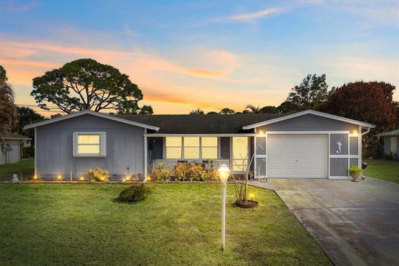 1106 LANDSDOWNE DRIVE