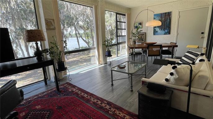 2708 SW 14TH DRIVE UNIT 220