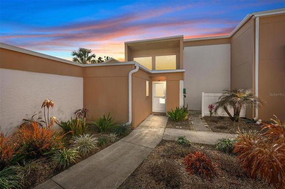 1051 S HIGHLAND STREET UNIT A