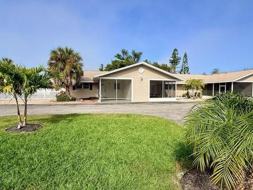 420 FIREHOUSE COURT UNIT 10