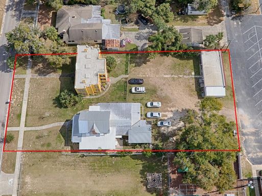 422 & 426 E CITRUS AVENUE