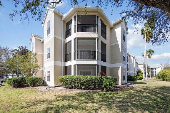 5180 NORTHRIDGE ROAD UNIT 207