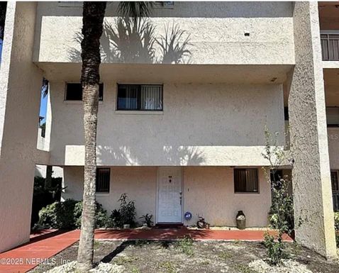 1162 CARMEL CIRCLE UNIT 100