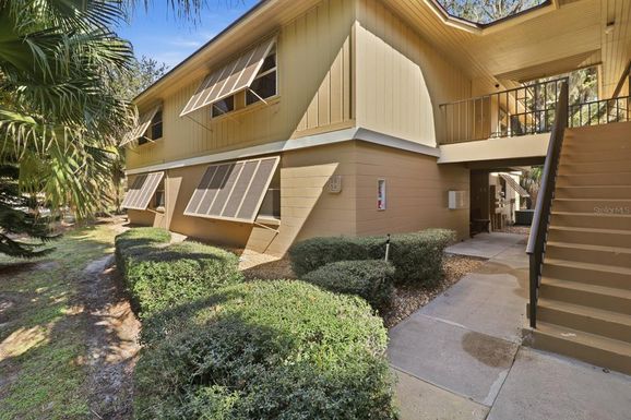120 HIBISCUS WOODS COURT UNIT 3B