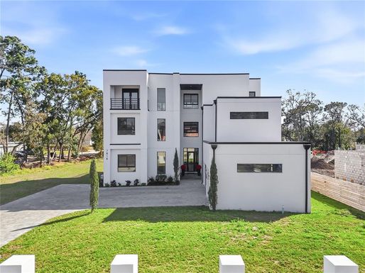 7818 N HUBERT AVENUE