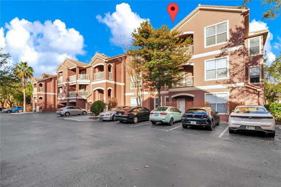 19935 VILLA VIEW CIRCLE UNIT 306