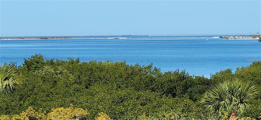 1806 MARINER DRIVE UNIT 318