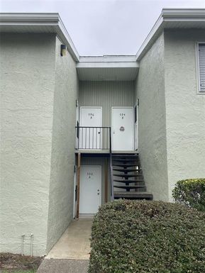 596 BAHIA CIRCLE UNIT B