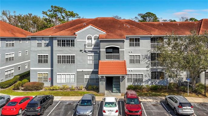 18001 RICHMOND PLACE DRIVE UNIT 1233