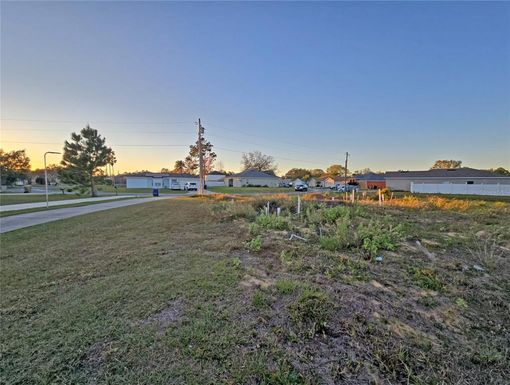 230 CANTERBURY COURT