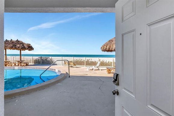 2700 GULF BOULEVARD UNIT 2W