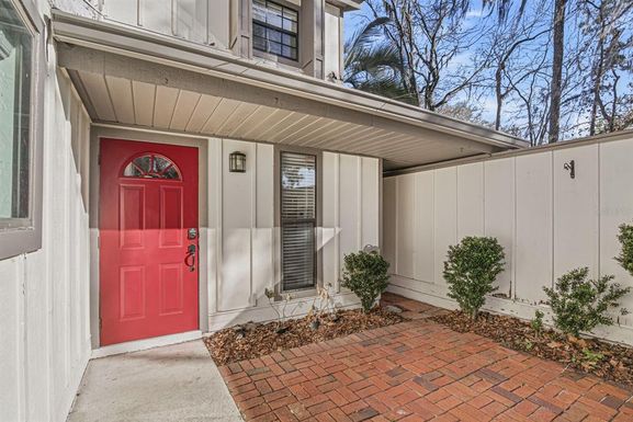 5528 SW 4TH PLACE UNIT 5528