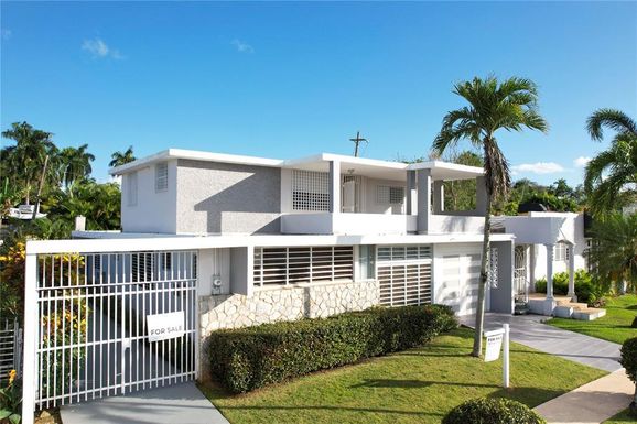 1617 SANTA PRAXEDES UNIT 1617