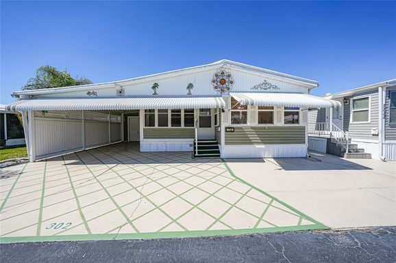 7724 BROOK BOULEVARD