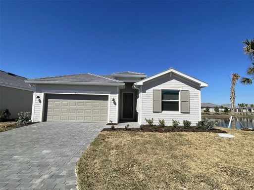 7755 LAKES EDGE LANE