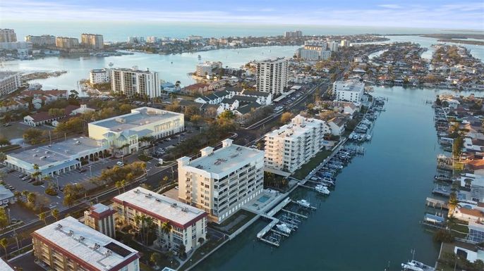 125 ISLAND WAY UNIT 502