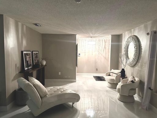 5480 LAKE JESSAMINE DRIVE