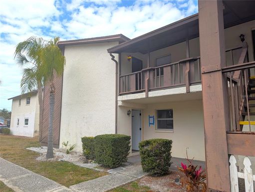 5521 BAY BOULEVARD UNIT 201
