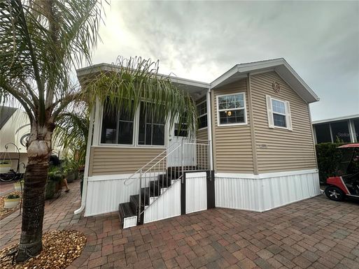 2507 MAGNOLIA STREET