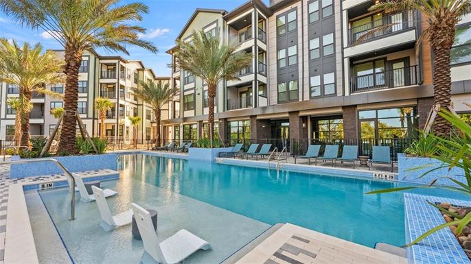 2285 CROWN VILLAGE ROAD UNIT C1