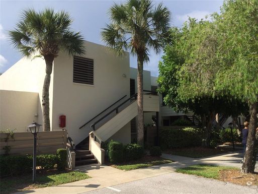 452 PALM TREE DRIVE UNIT 452