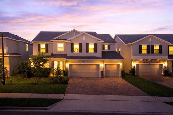 14321 CRESTAVISTA AVENUE