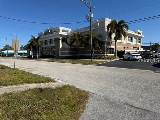 501 S LINCOLN AVENUE UNIT 202