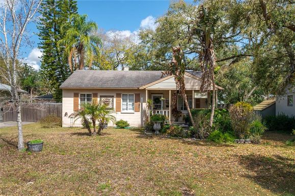 711 W VIRGINIA AVENUE