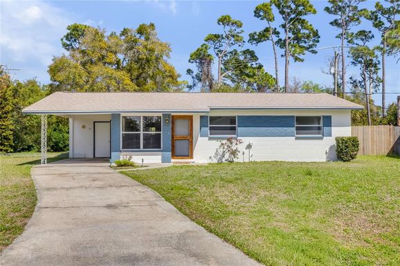 546 CAMBRIDGE CIRCLE