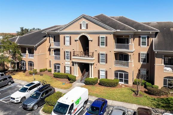 2015 RESTON ROAD UNIT 2208