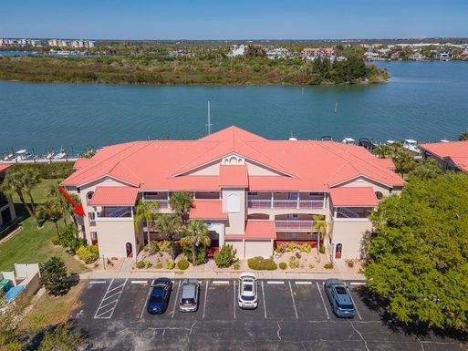 460 BOUCHELLE DRIVE UNIT 201