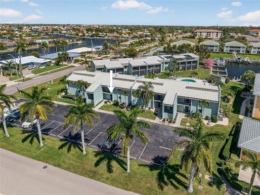 1461 AQUI ESTA DRIVE UNIT B3