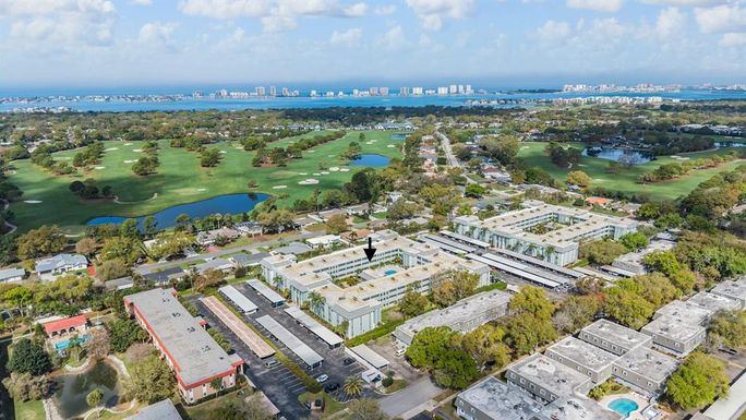 1706 BELLEAIR FOREST DRIVE UNIT 220