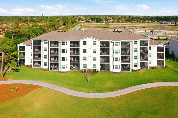 18461 COPPERHEAD COURT N UNIT 422