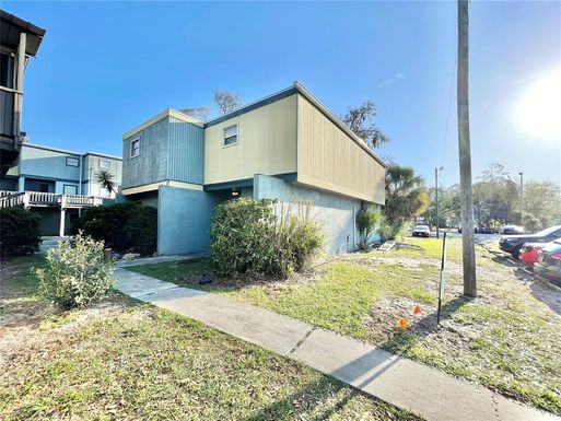 719 SW 75TH STREET UNIT 103