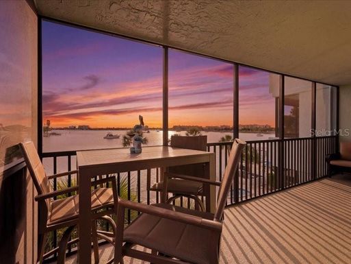 1848 SHORE DRIVE S UNIT 301