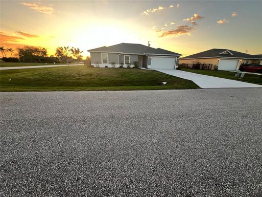 25048 ESTRADA CIRCLE