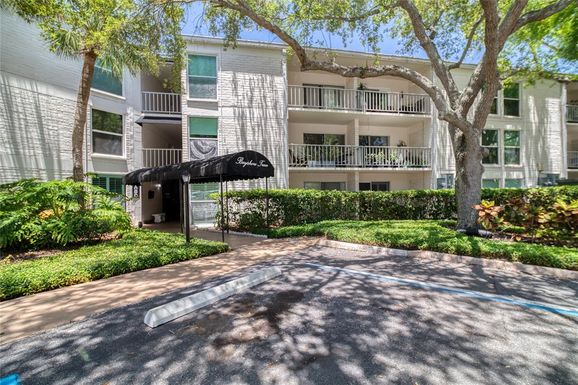 3325 BAYSHORE BOULEVARD UNIT C13