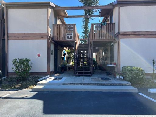 5026 WATER OAK DRIVE UNIT 208