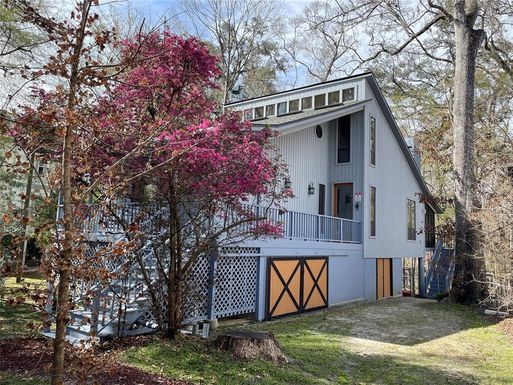 1376 RIVERSIDE AVENUE