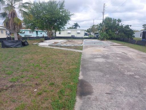 105 LAKE TARPON DRIVE UNIT 26