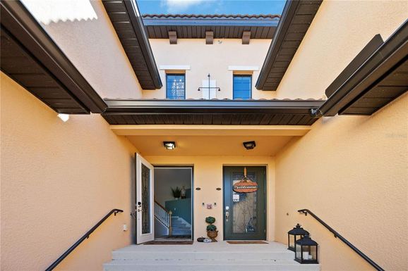 10817 TARFLOWER DRIVE UNIT 201