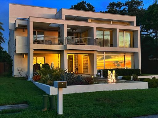 1405 N BAYSHORE DRIVE