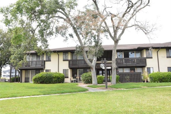 46 CLUB HOUSE DRIVE UNIT 208