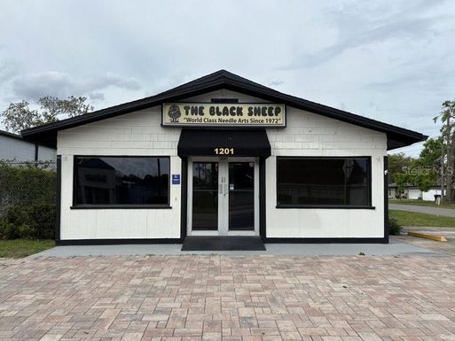 1201 W FAIRBANKS AVENUE