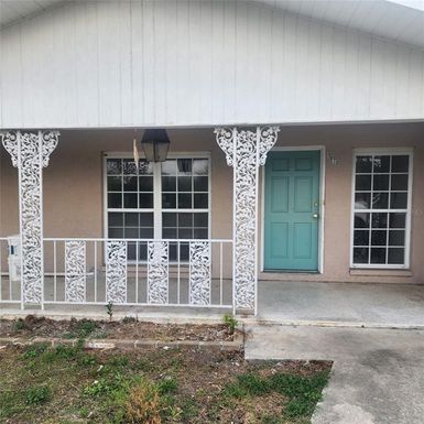 1870 SW PAX DUCES DRIVE UNIT 1870