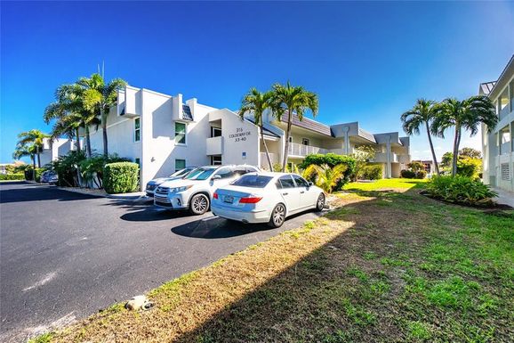 316 COLDEWAY DRIVE UNIT 38