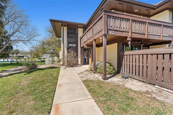 42 CLUB HOUSE DRIVE UNIT 101