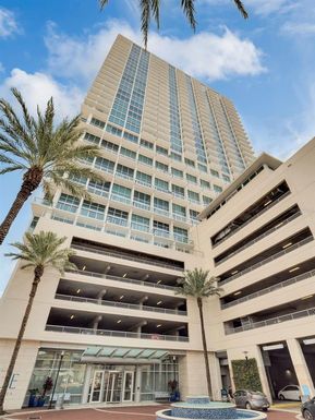 150 E ROBINSON STREET UNIT 2709