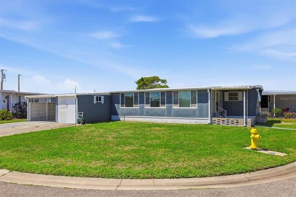 1112 46TH AVENUE DRIVE E